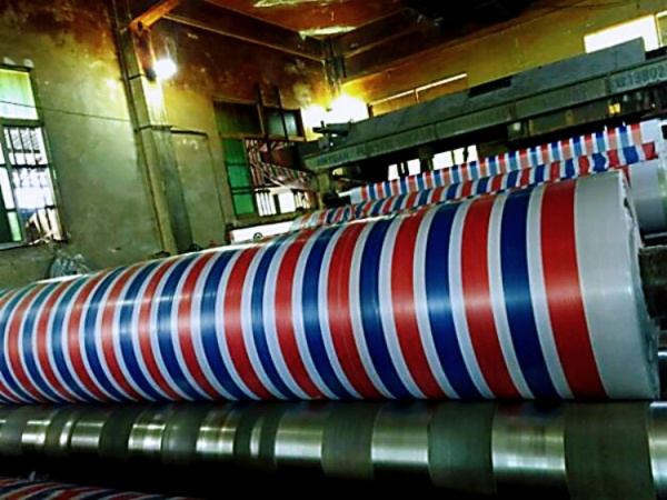 运城4×50米单膜一次性彩条布 PP材质轻便耐用